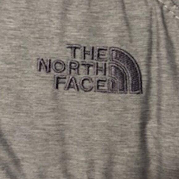 North Face winter coat - Like New - Picture 5 of 5